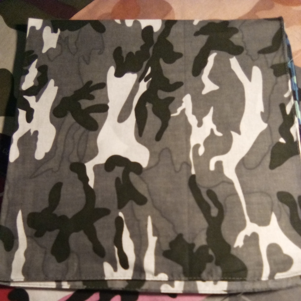 Bandanas - Picture 5 of 8